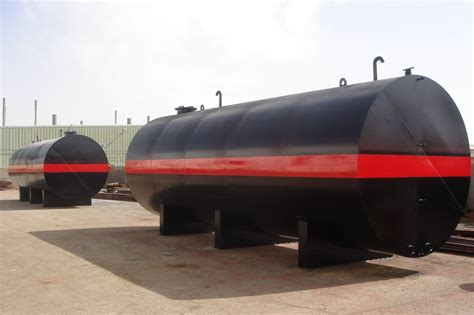 fuel tank manufacturers